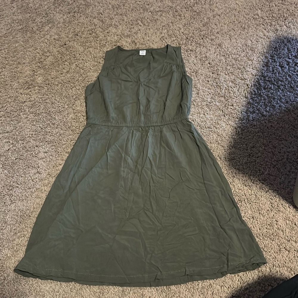 Old Navy green sundress size s